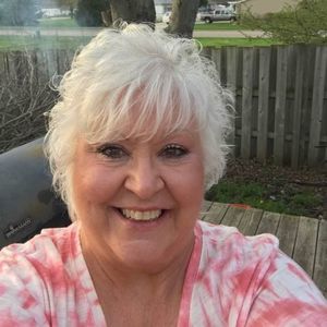 Meet your Posher, Joann